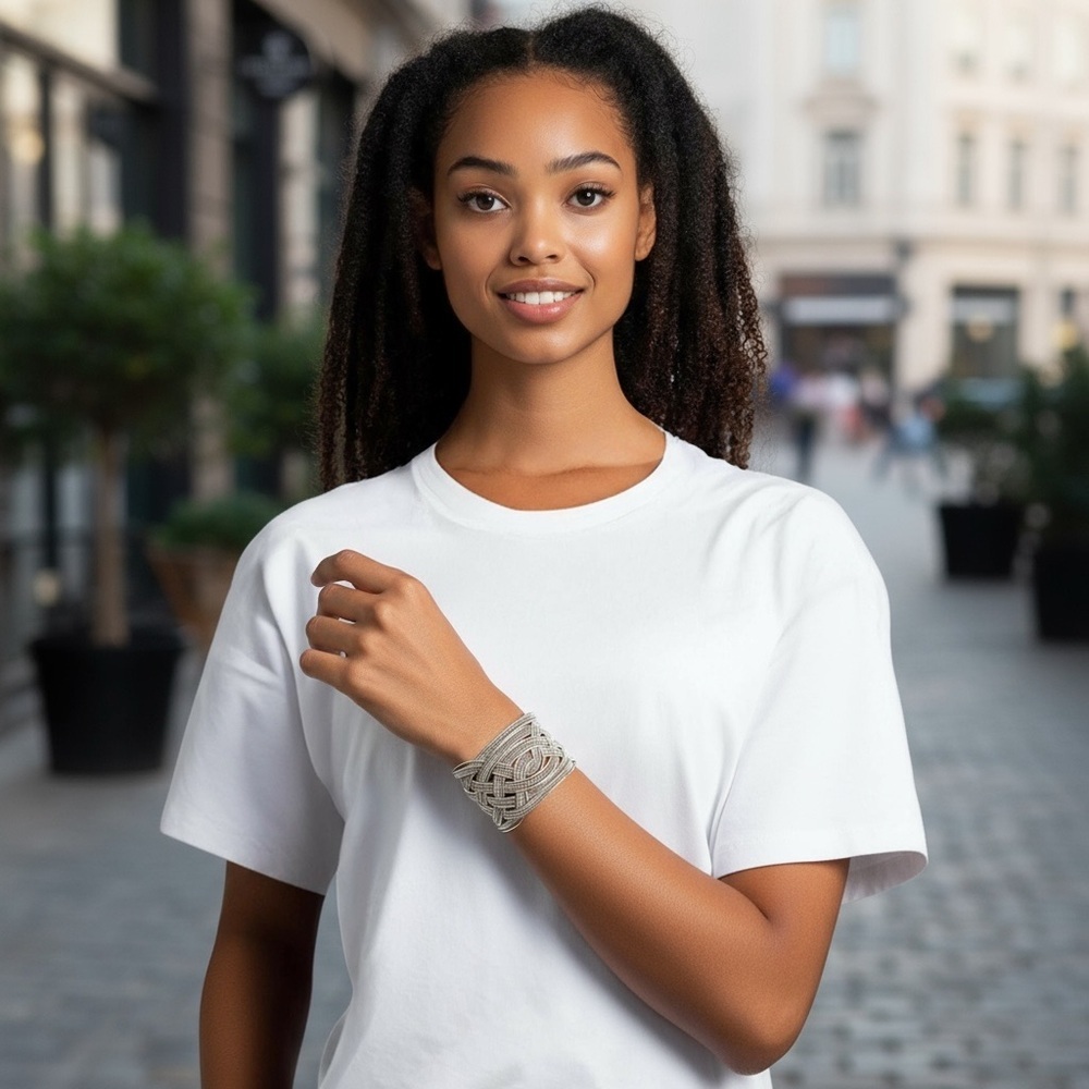 Chic Silver Women's Bracelet